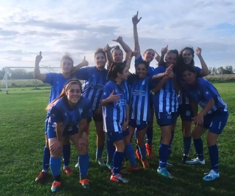 Comenzaron los playoffs del torneo de ftbol femenino